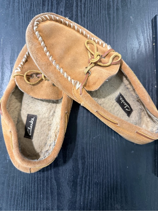 Clarks Other - Clarks Suede Moccasin Slippers in Tan and Cream